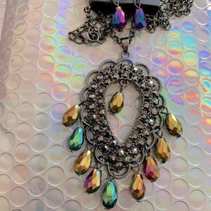 •NEW• Paparazzi Necklace and Earring Set “Teasable Teardrops” - Oilspill